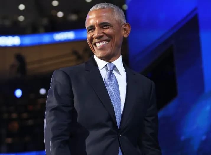 Barack Obama feston ditëlindjen e 65-të