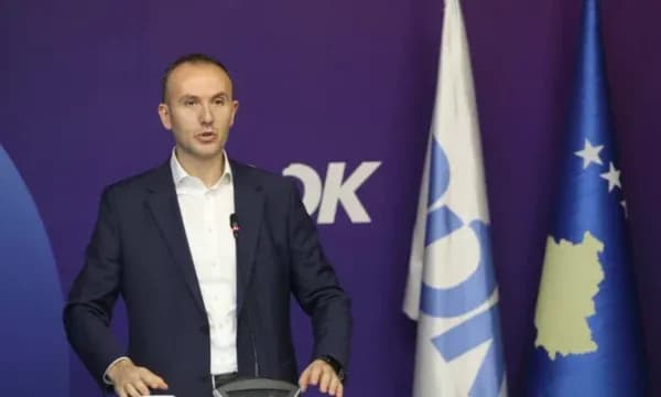Mustafa: Albin Kurti e ka marrë peng Kosovën