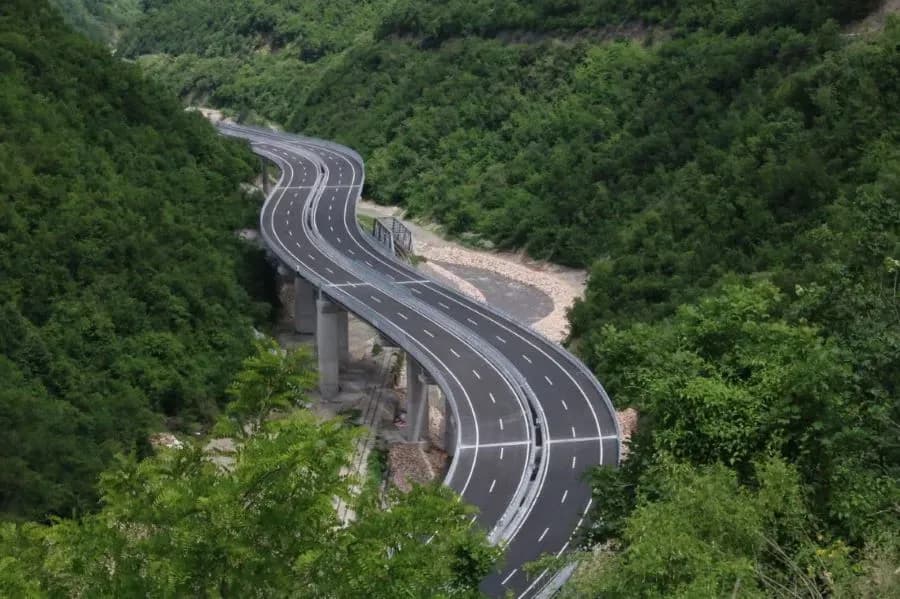 MIT: Sot s’ka kufizime në qarkullim për automjetet mbi 20 tonë