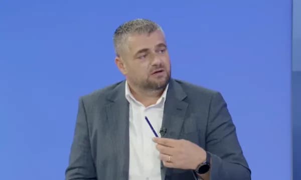 , Andin Hoti flet për komentet e linçimet online: As serbi nuk e bën një gjë të tillë