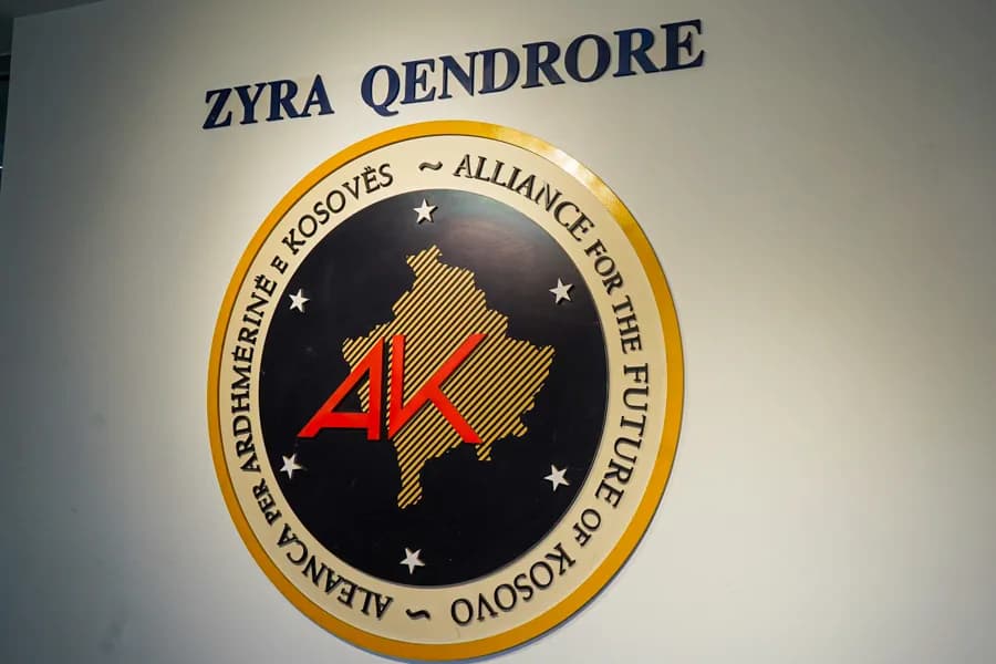 Aleanca mban konferencë për media në Kuvendin e Kosovës