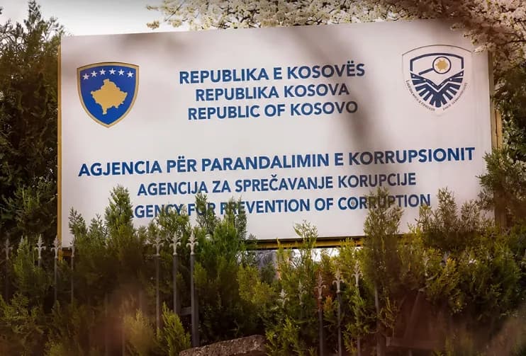 Mbi 60 gjoba e dhjetëra kallëzime penale për mosdeklarim të pasurisë