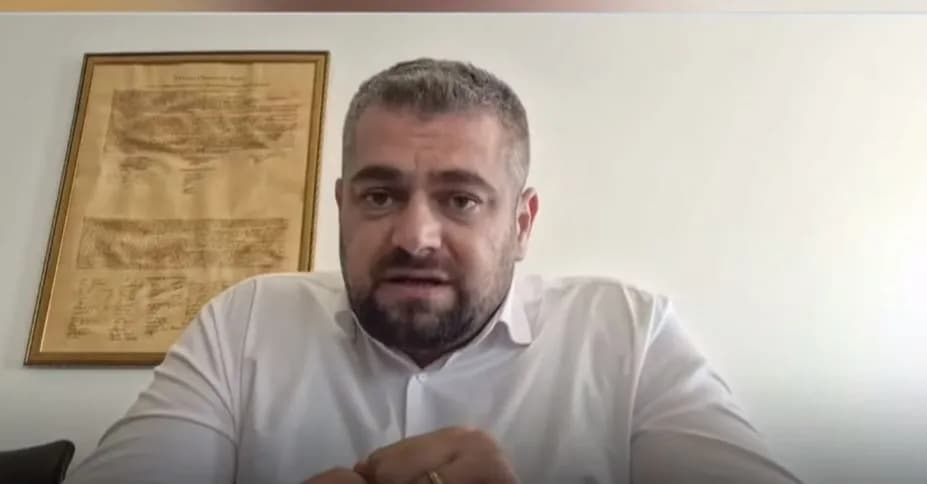 Hoti: Na thonin se ura s’bëhet, bëhet-bëhet!