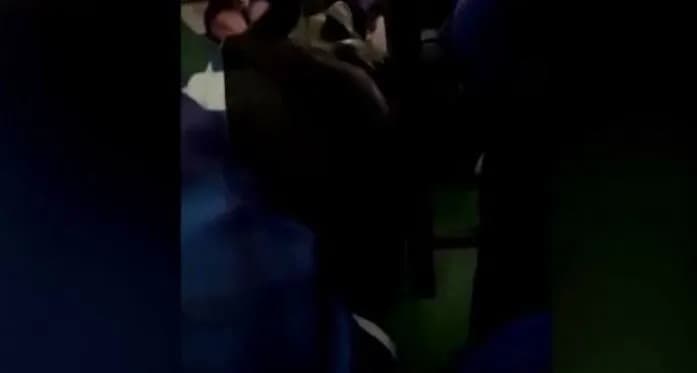 “Mami, mos më telefono” – momentet e tmerrit gjatë sulmit me armë në shkollën e Tajlandës