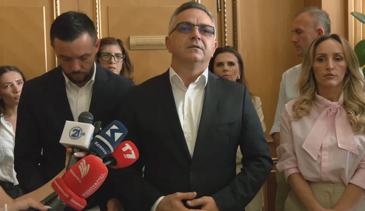Ngërçi institucional: PDK do seancë, Kuvendi me dyer të mbyllura