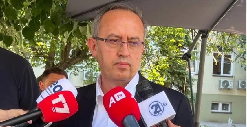 Hoti: T’i mbajmë përgjegjës ata që s’i zbatojnë vendimet e Kushtetueses