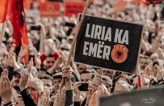 "Ngjyrat e Lirisë" - Sot prezantohet ekspozita që i kushtohet luftës së UÇK-së