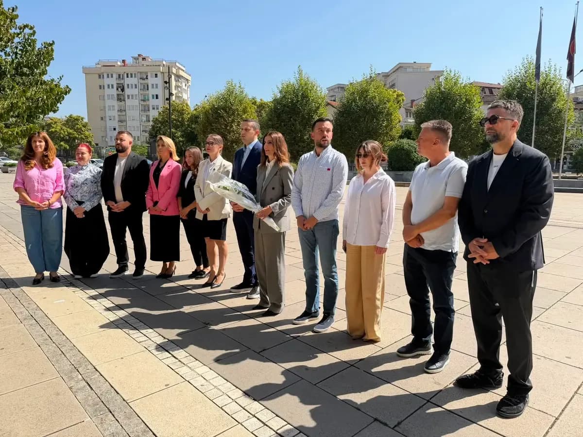 PDK homazhe te Memoriali i të Zhdukurve: Kosova s’do të pushojë së kërkuari të vërtetën