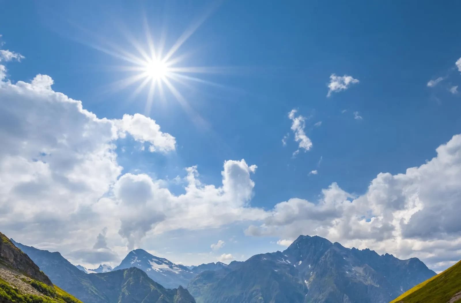 Gushti mbyllet me javë të nxehtë, temperaturat deri në 36 gradë Celsius