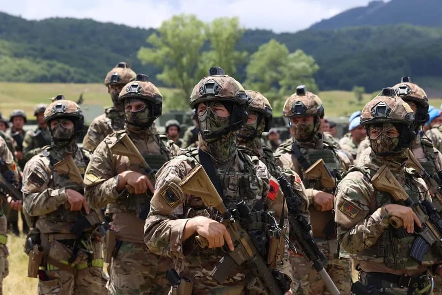 Washingtoni jep “dritën jeshile”, SHBA miraton marrëveshjen e huasë prej 302 milionë dollarësh për mbrojtjen shqiptare