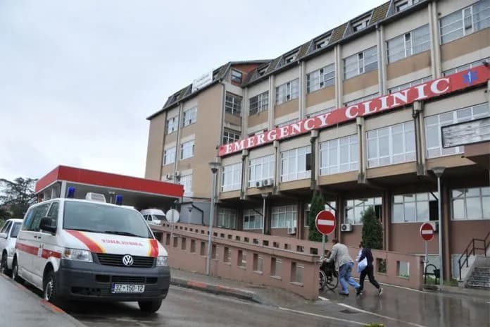 Vdes i mituri në QKUK, ra nga objekti para një jave në Prizren