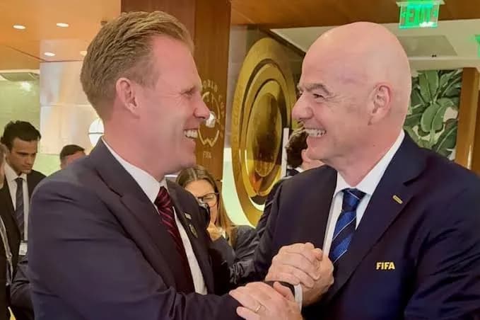 Giuliani në mbrojtje të Infantinos: Kritikat janë politike dhe nga xhelozia