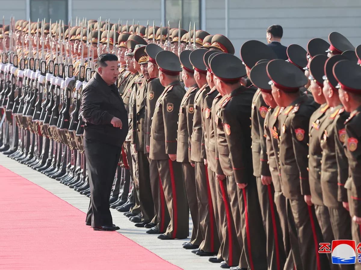 Zelensky: Koreja e Veriut do të dërgon 50 mijë trupa në Rusi