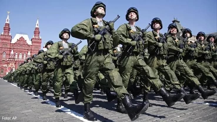 Humbje drastike në vijën e frontit, Rusia mobilizon 600,000 trupa