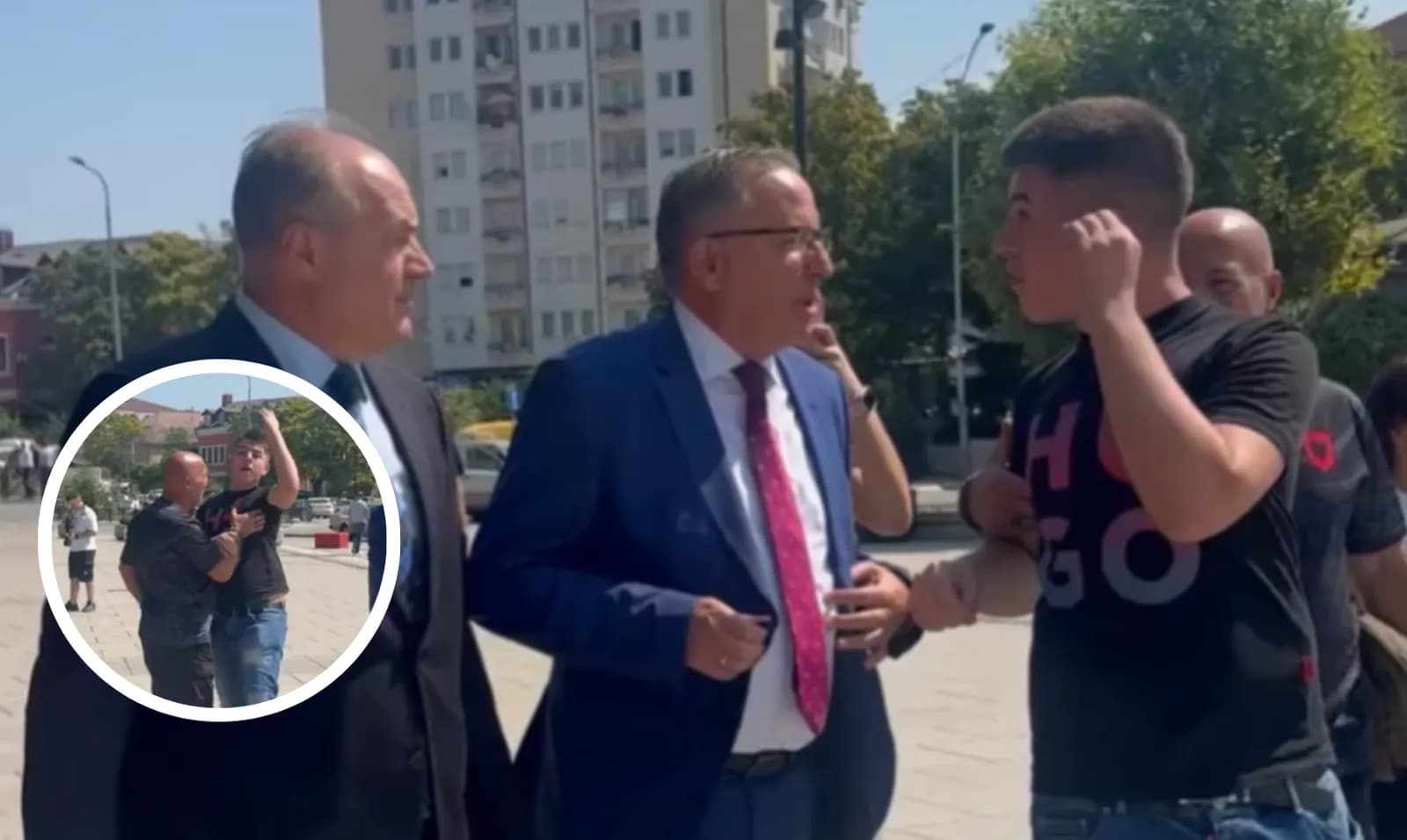 Protestuesi i afrohet Bedri Hamzës dhe Enver Hoxhajt, ndalohet nga veterani i UÇK-së