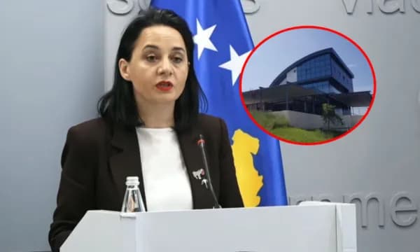 Pas rrëzimit të disa objekteve, Pacolli thotë se është urdhëruar edhe “mbyllja” e një restoranti te Liqeni i Radoniqit