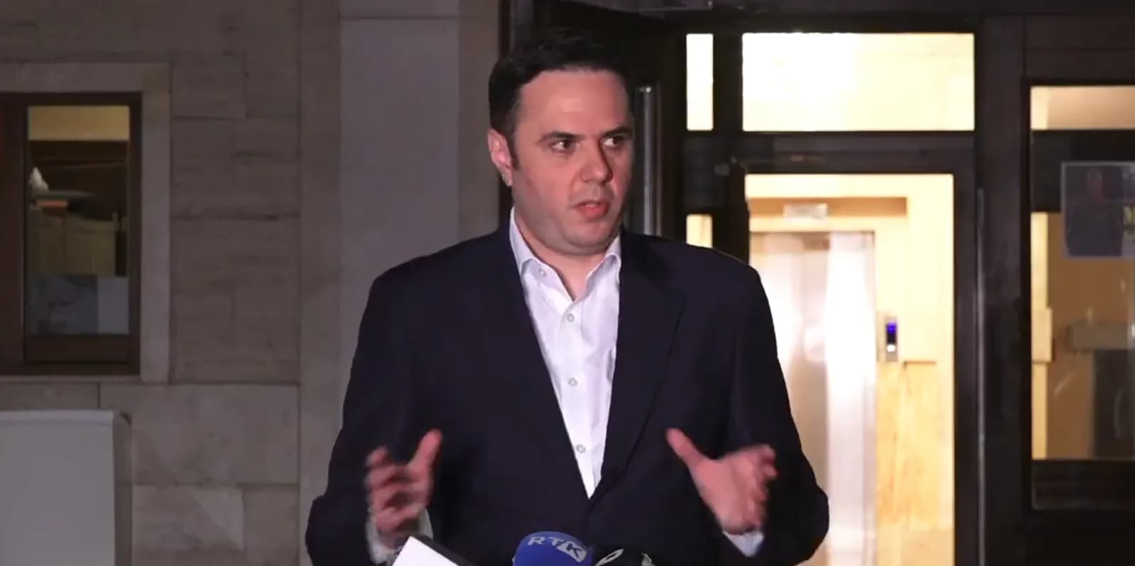 Abdixhiku: Sot folëm rreth emrave konkret