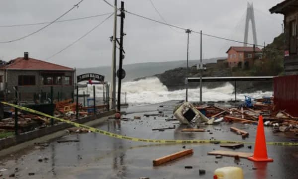 Stuhi dhe shira godasin Stambollin, 10 të plagosur