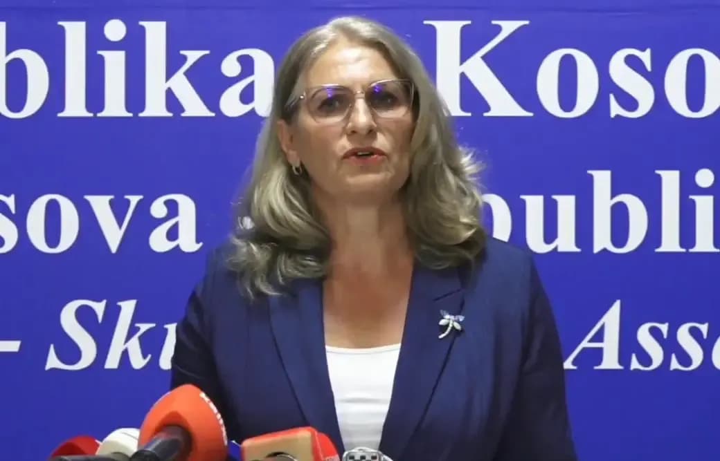 Subvencionimi i teksteve shkollore, Haxhiu: U vonua, është dështim i Qeverisë
