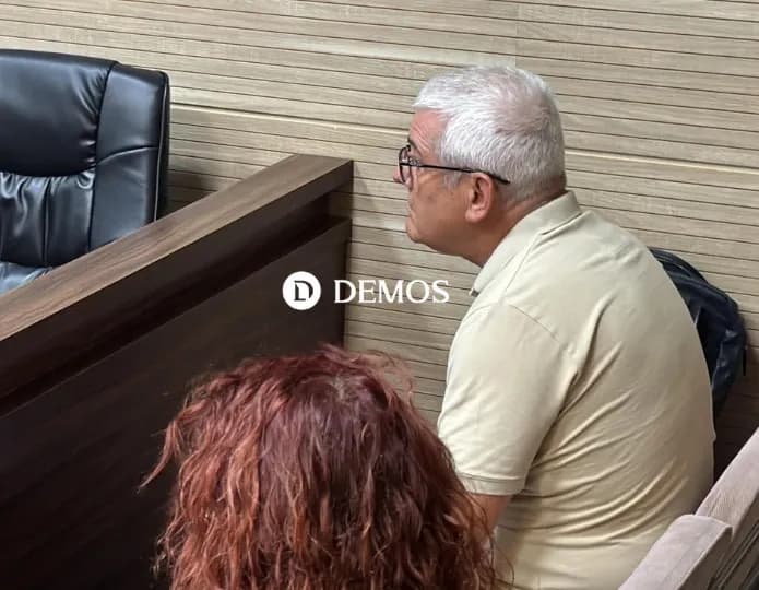 Xhelal Sveçla në Gjykatë për rastin e gazit lotsjellës