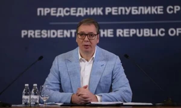 Vuçiq pret përgjigje nga Rutte për Kosovën dhe Urën e Ibrit: Besoj se do të bisedojmë deri të martën