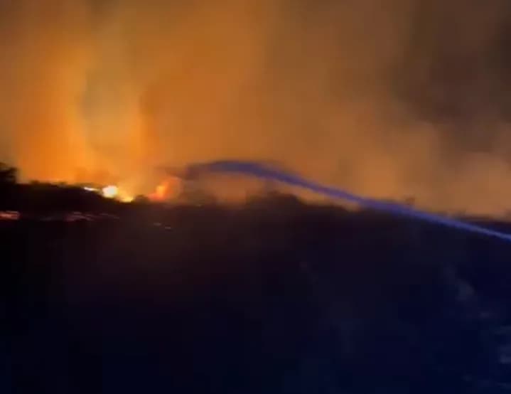 24 vatra zjarri për një ditë në Shqipëri, 8 ende aktive