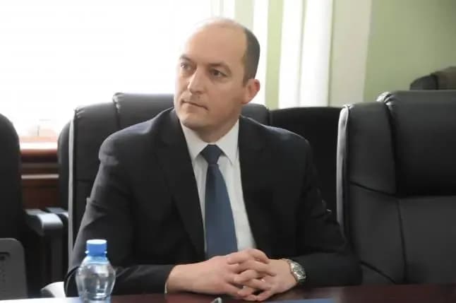 Bekim Sejdiu tërhiqet nga kandidatura për president