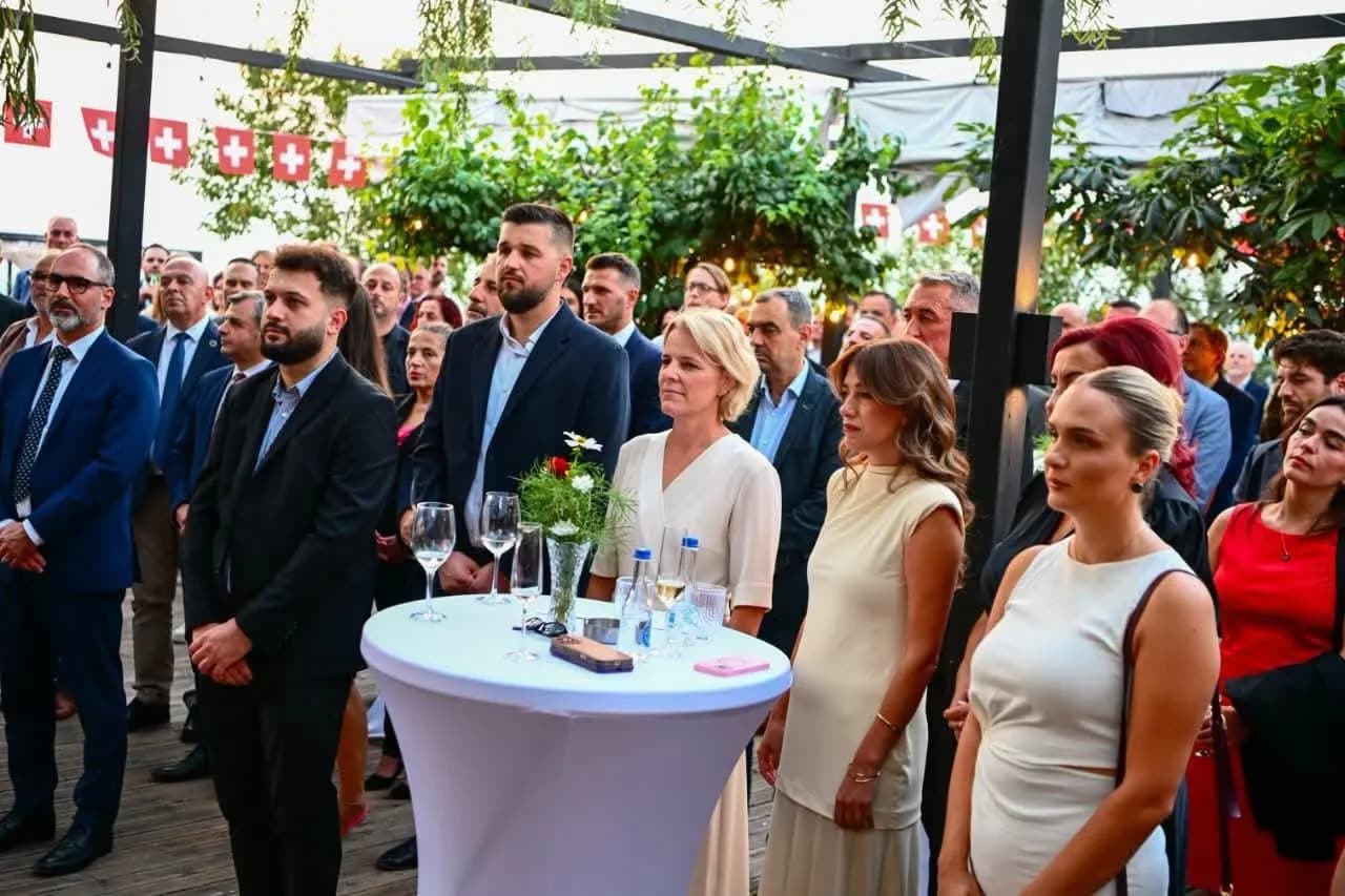 Kryetarja Haxhiu mori pjesë në shënimin e Ditës Kombëtare të Zvicrës