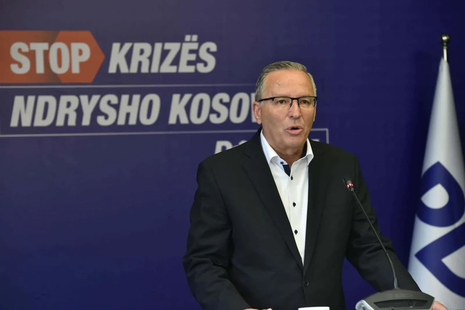 Hamza fton qytetarët në protestën e 1 Tetorit kundër padrejtësisë ndaj ish-krerëve të UÇK-së