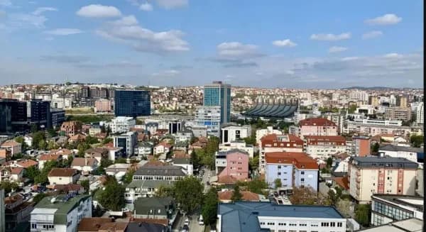 ​Rriten investimet e huaja në Kosovë: 467.4 milionë euro në gjashtëmujorin e parë, 68 për qind në patundshmëri