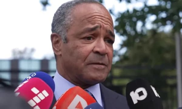Avokati mbrojtës i Thaçit: Ditë e zëzë për drejtësinë ndërkombëtare dhe fundi i tribunaleve ndërkomëbtare