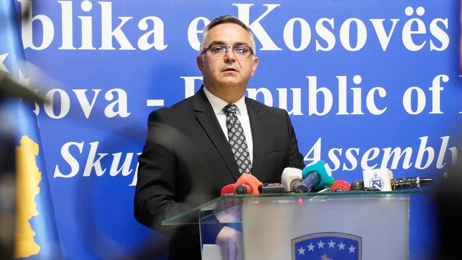 ​Besnik Tahiri: Shteti nuk qeveriset në 24 orët e fundit, gjithçka po lihet për fund