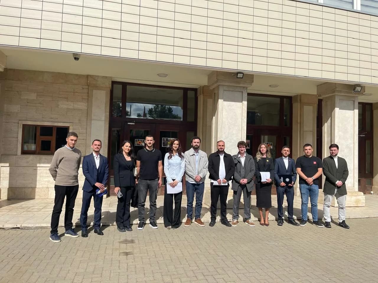 Pas aktgjykimit për krerët e UÇK-së, rinia bashkohet në Kuvend për një rezolutë të përbashkët