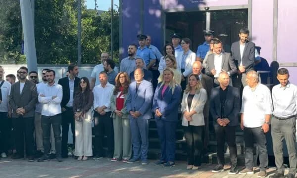 Hoxhaj para Qeverisë: Këtu po mbahet peng Kosova, nuk do të ndalemi derisa vendi t’i kthehet qytetarëve