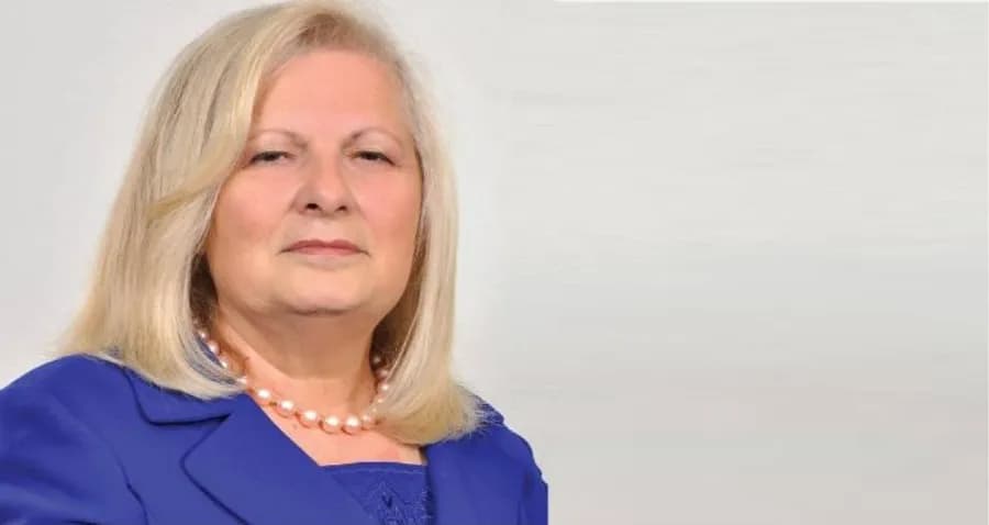 Oda e Mjekëve reagon pas vdekjes së Flora Brovinës: Humbëm një mjeke dhe humaniste të rrallë
