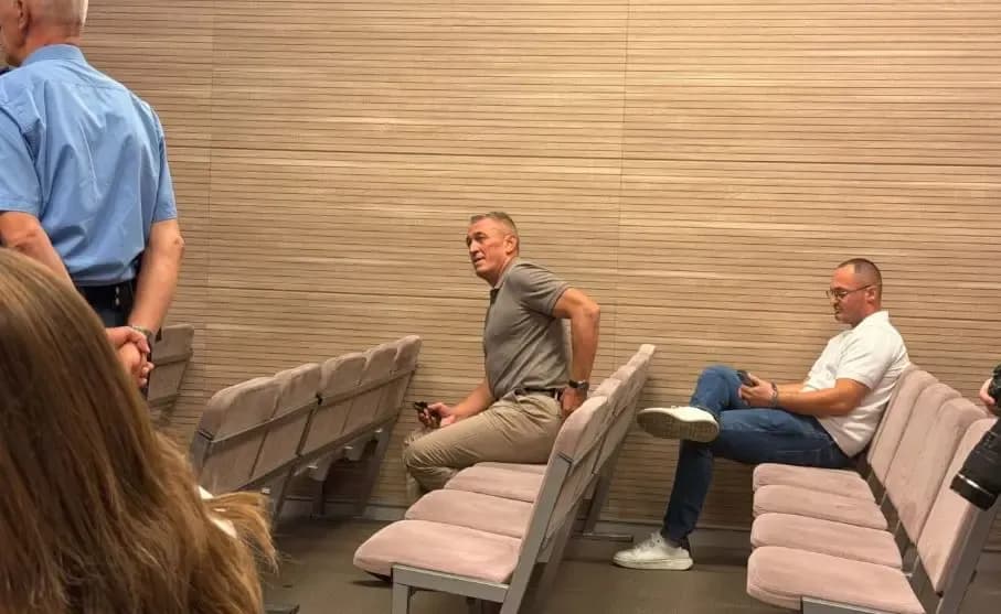 Nenad Rashiq i pranishëm në seancën gjyqësore ndaj Fatmir Sheollit