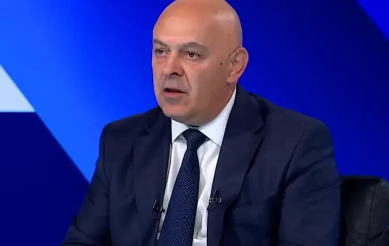 Gjini: Të vërtetën e luftës duhet ta tregojmë në mënyrë që ta kuptojë bota