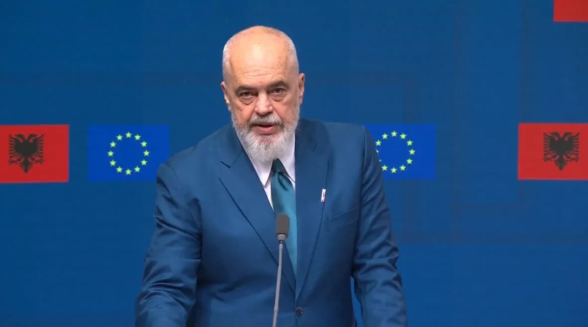 “Po më merr Putini në telefon”, Rama batuta dhe mesazhe nga Italia
