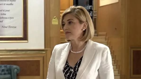 Kusari-Lila: 6 deputetët e LDK-së nuk e kanë me Bekim Sejdiun, por me Albin Kurtin