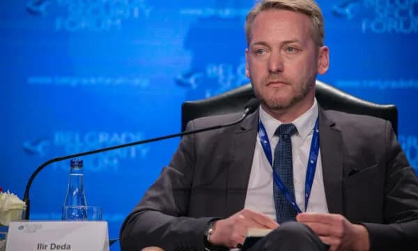 Ilir Deda me propozime për kundërshtimin e aktgjykimit të Hagës: NATO-s t’i kërkohen dokumentet relevante nga arkiva