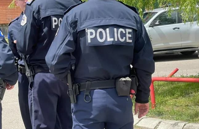 Ekspozoi armën pas një mosmarrëveshjeje në Deçan, arrestohet i dyshuari