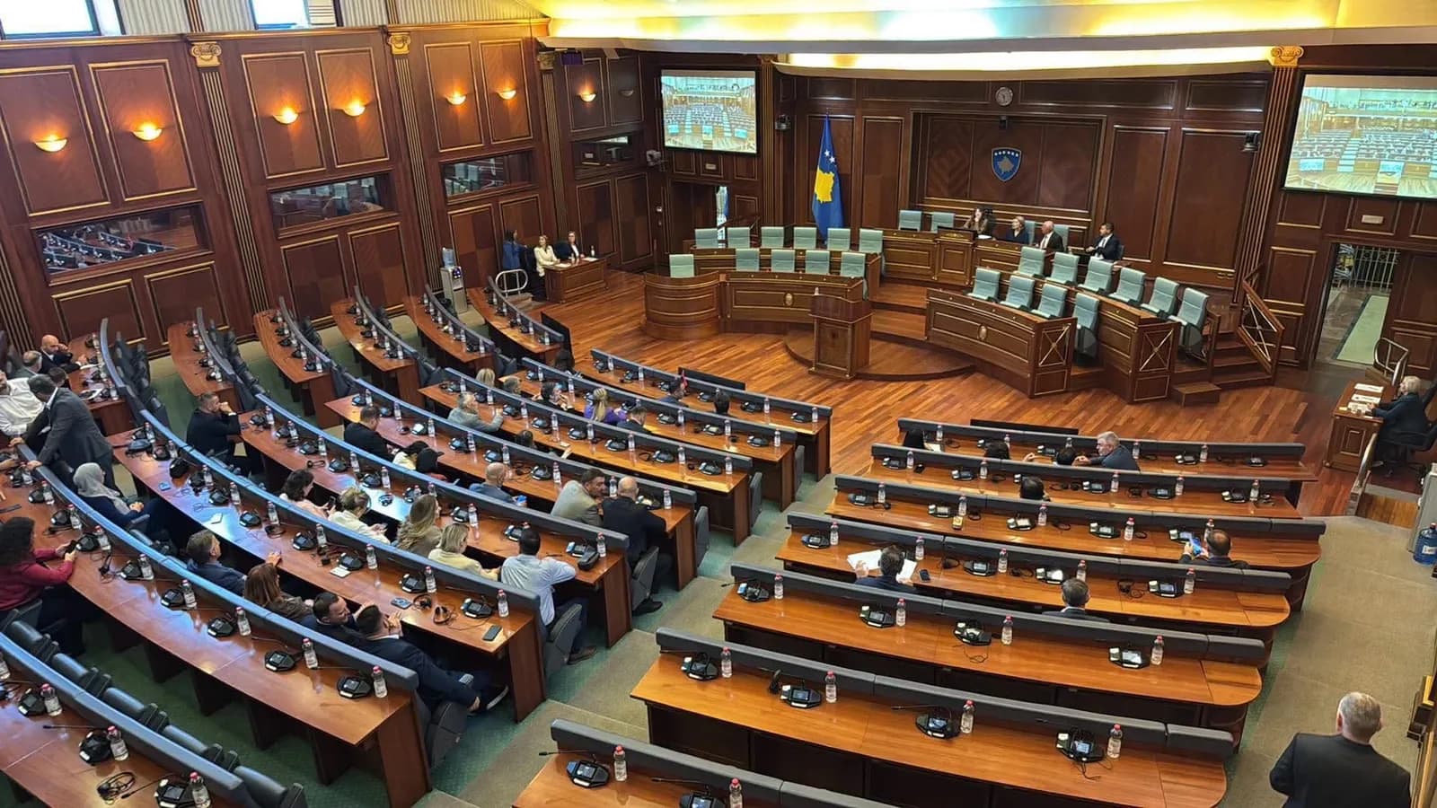 Tanja Vujoviq zgjidhet nënkryetare nga radhët e komunitetit serb
