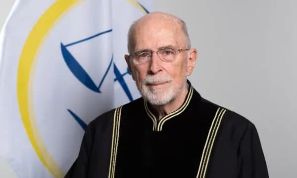 Gjyqtari Smith që dënoi dje krerët e UÇK’së s’humb kohë, nis procedurat për kompensimin e viktimave