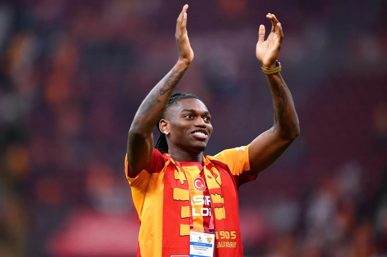 Leao “sulmon” Milanin para ndeshjes së Ligës së Kampionëve