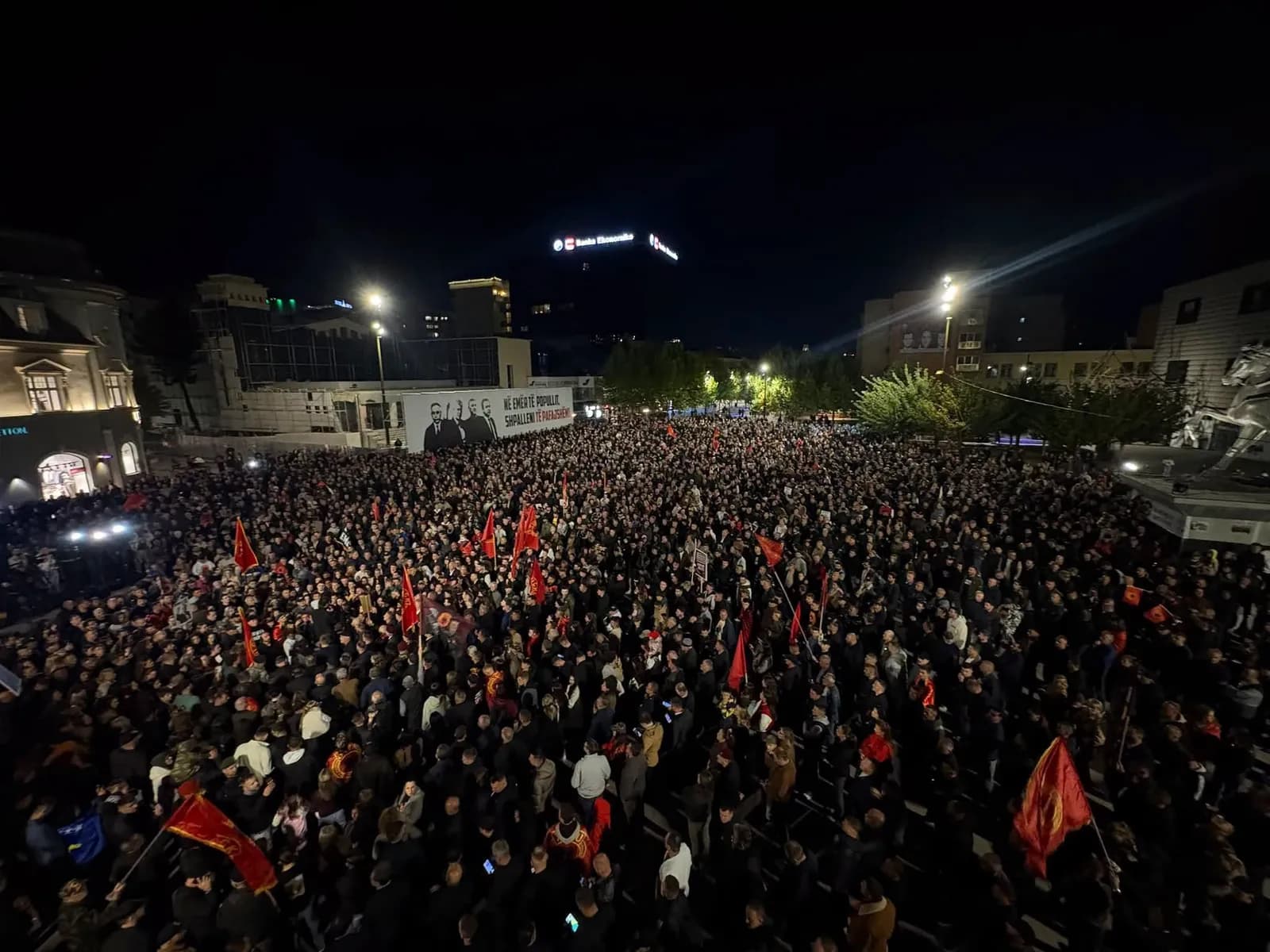 Çitaku: 14 net, i njëjti zë, i njëjti qëllim - për lirinë, për historinë!