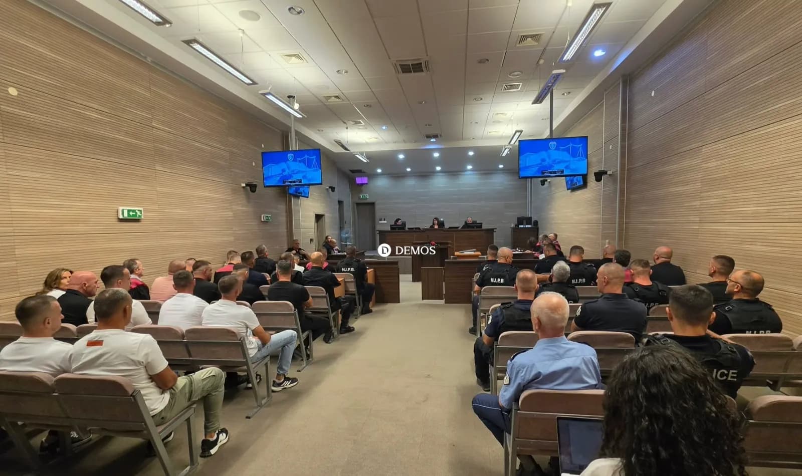 Dëshmitari polic në rastin “Capat–Sekiraqët”: Dëgjova një zë të tmerrshëm duke kërkuar “ujë, ujë”, dhe dy persona në tokë të plagosur