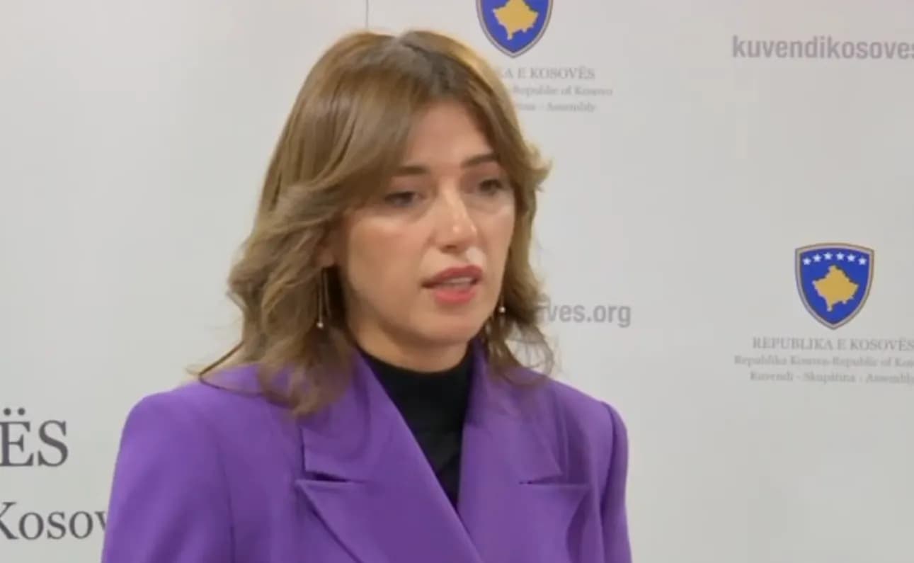 Familjarët refuzuan takimin, Haxhiu: Derën e kanë të hapur, i përgëzoj qytetarët për protesta