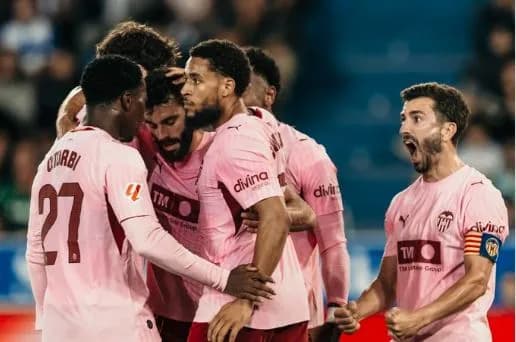 Valencia gjen zëvëndësuesin e Corberan, arrin marrëveshje me ish-trajnerin e Muriqit