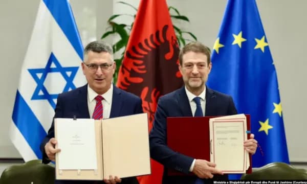 Shqipëria dhe Izraeli nënshkruajnë marrëveshje për bashkëpunim, fokusi në siguri dhe teknologji