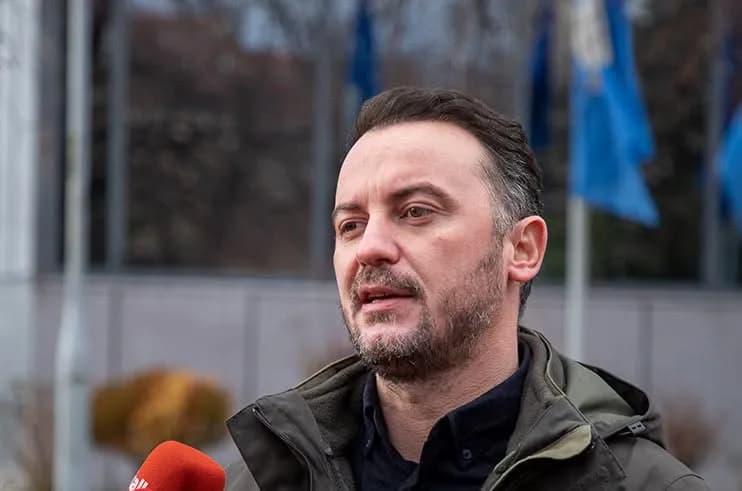 Molliqaj për arrestimin e nipit të Thaçit: Është ndjek në mënyrë të organizuar